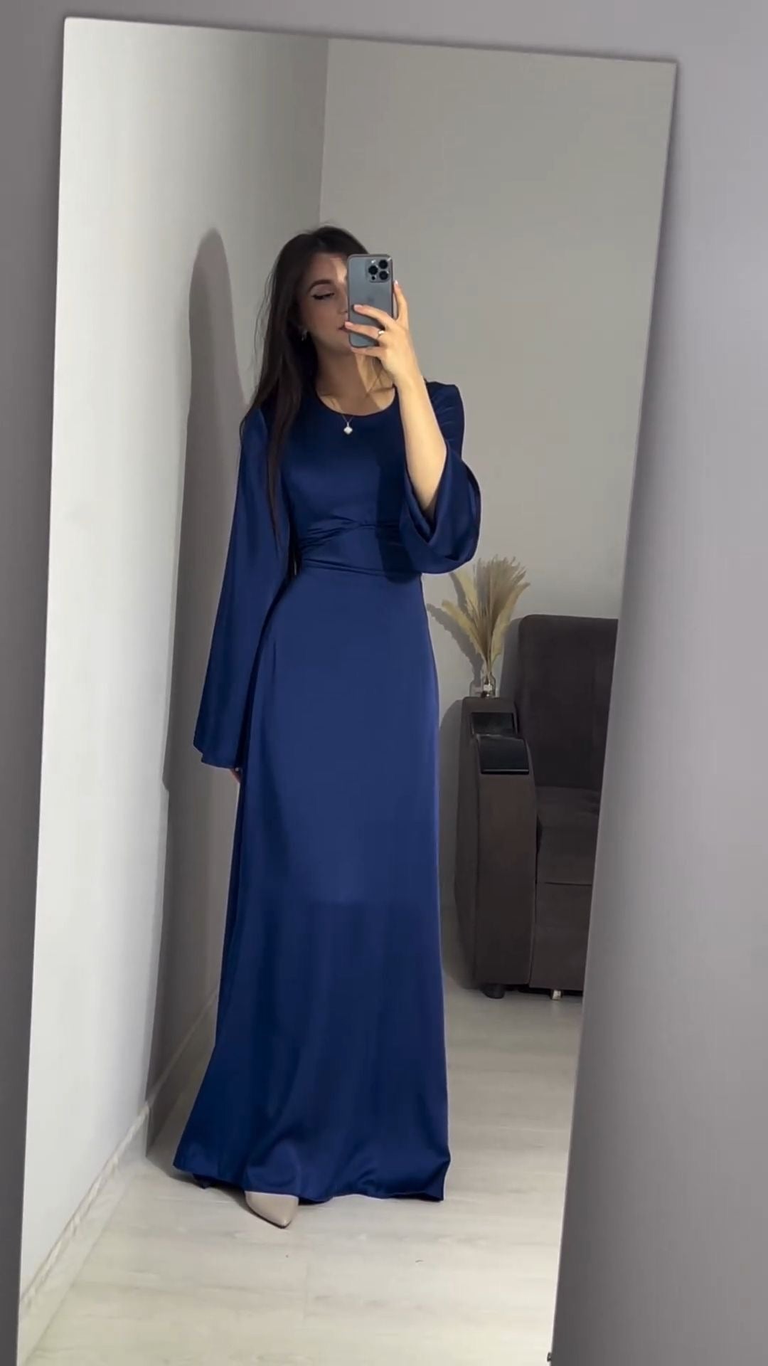 👑 Robe Élégante – Made for a Queen